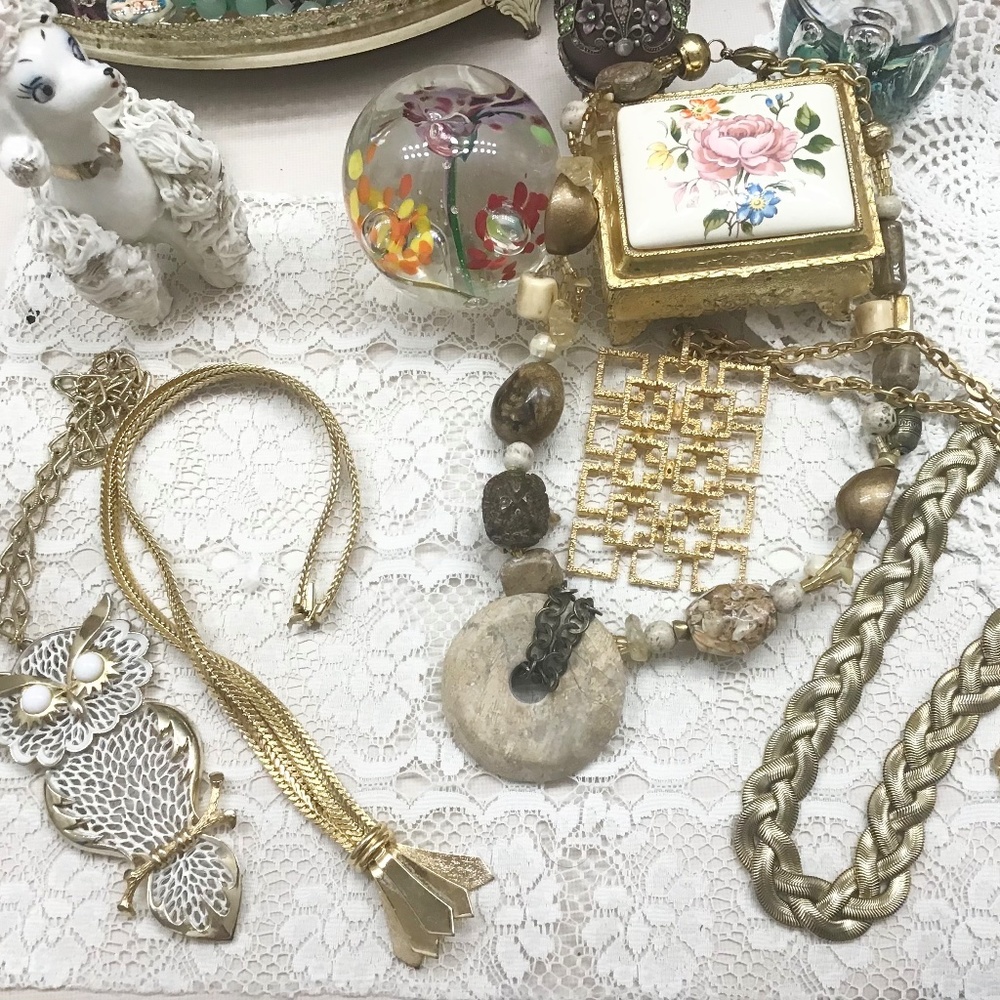 Vintage Costume Jewelry Necklaces Lot Of 5 Unmarked